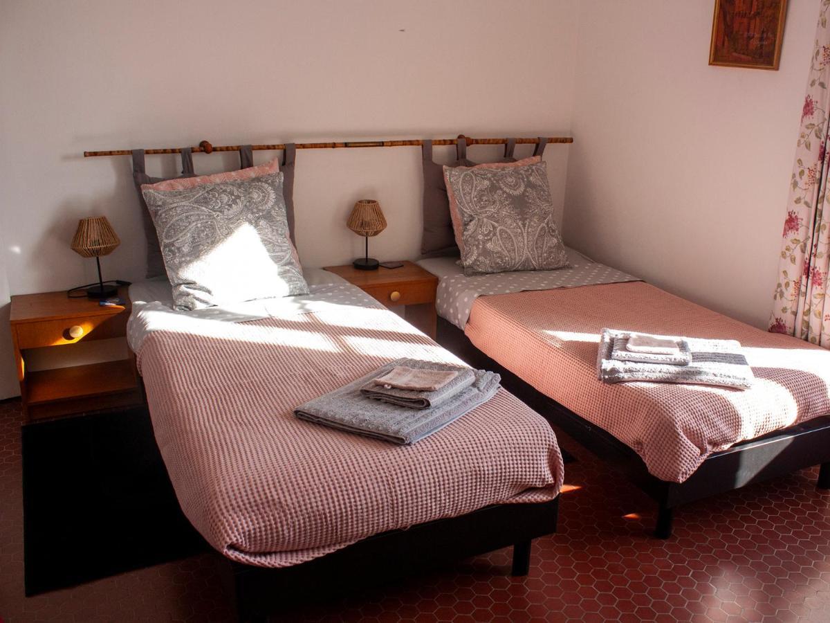Bed and Breakfast Vue sur la Vezere Treignac Exterior foto